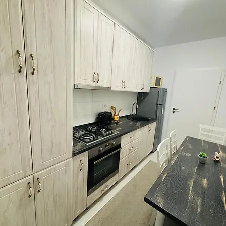 One Nordone Iulius Town Apartman *