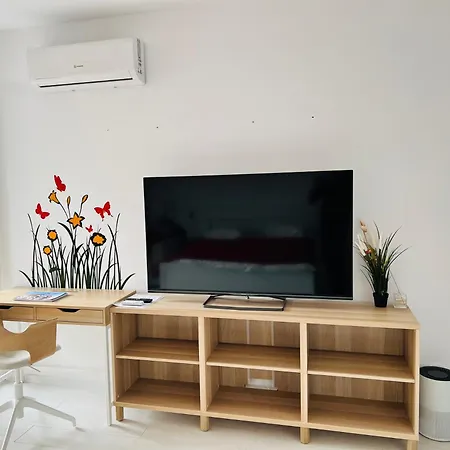 One Nordone Iulius Town Apartman