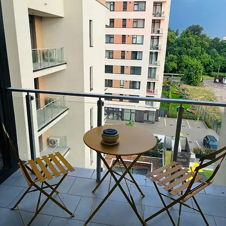 One Nordone Iulius Town Apartment *